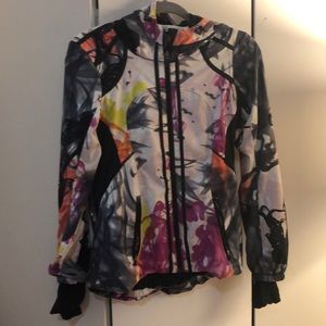 Lululemon running windbreaker